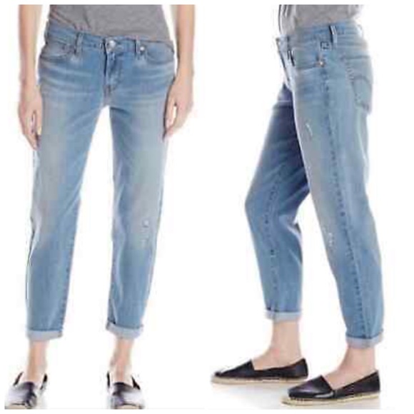 Levi’s Boyfriend Distressed Light Wash Denim Jeans Size 30 - Picture 17 of 17